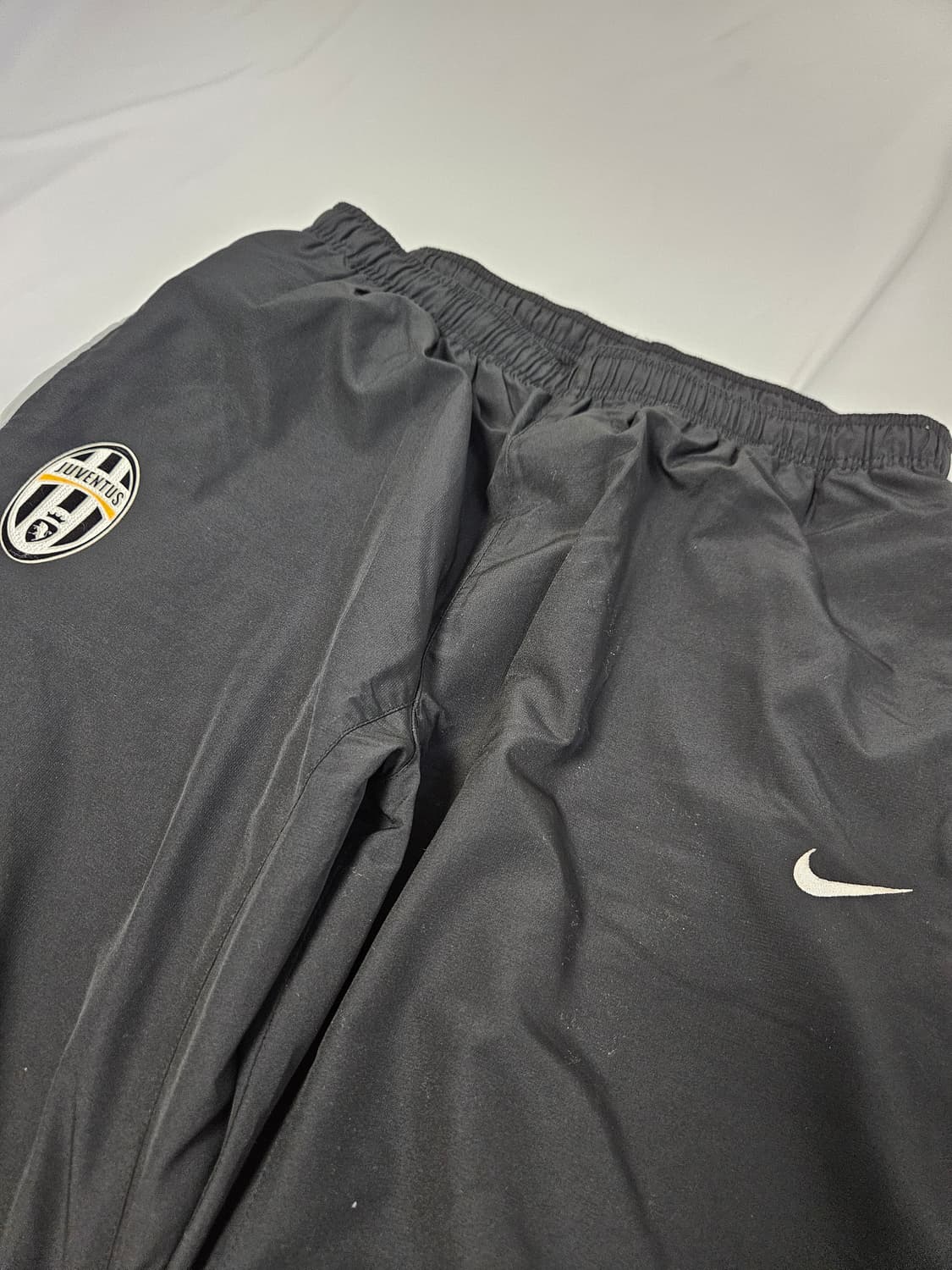 나이키 유벤투스 블랙 와이드 트랙팬츠 우븐 축구 풋볼 유니폼 올드스쿨 L 상품이미지2