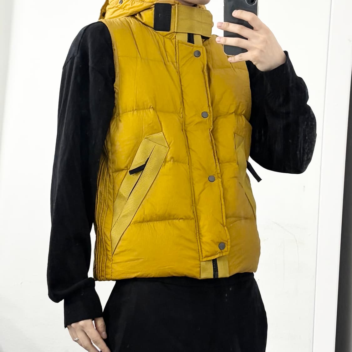 CP 컴퍼니 덕다운 나일론 패딩 조끼 상품이미지2