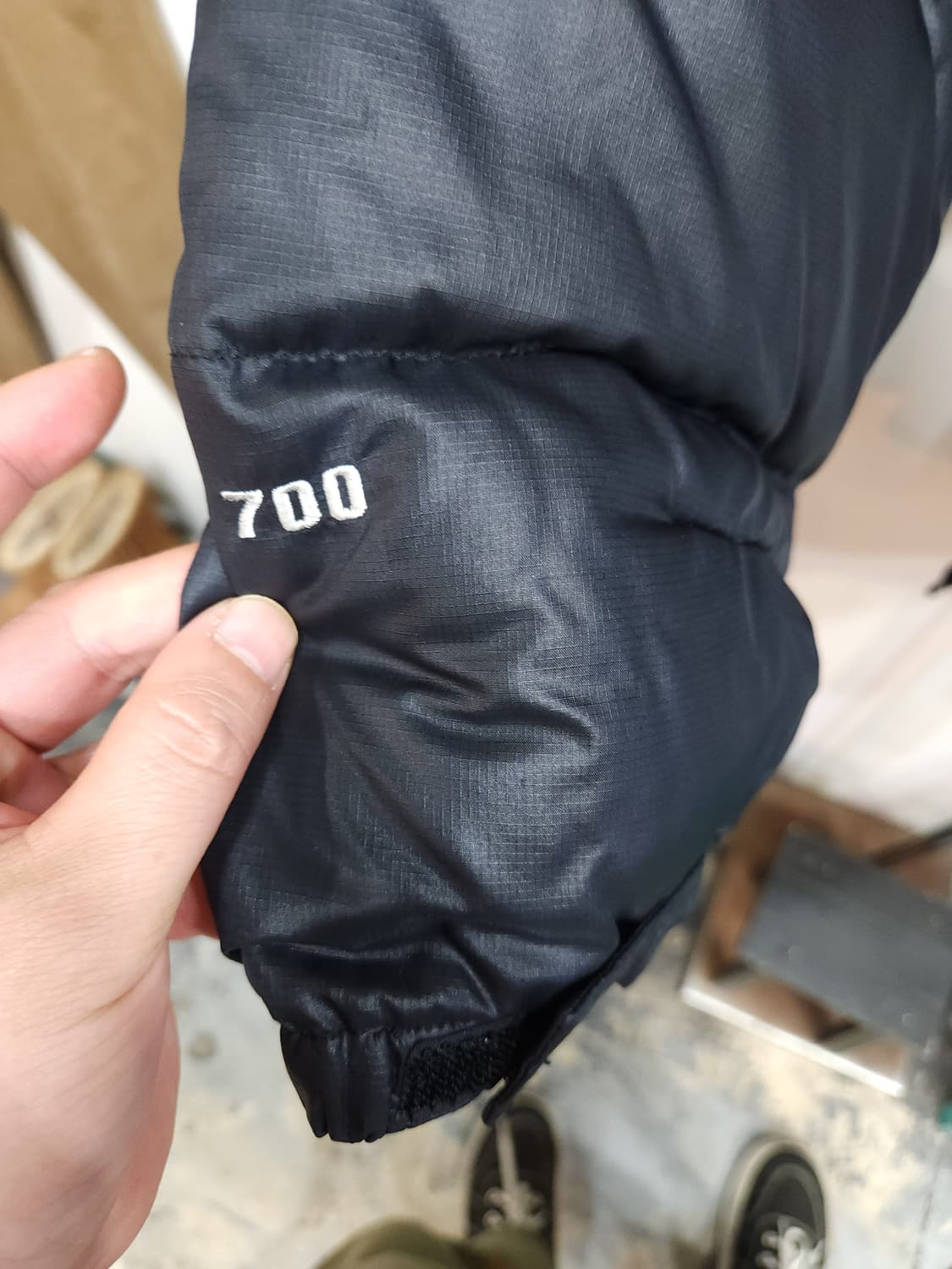 노스페이스 700 올블랙  눕시 구스 패딩점퍼

 상품이미지4