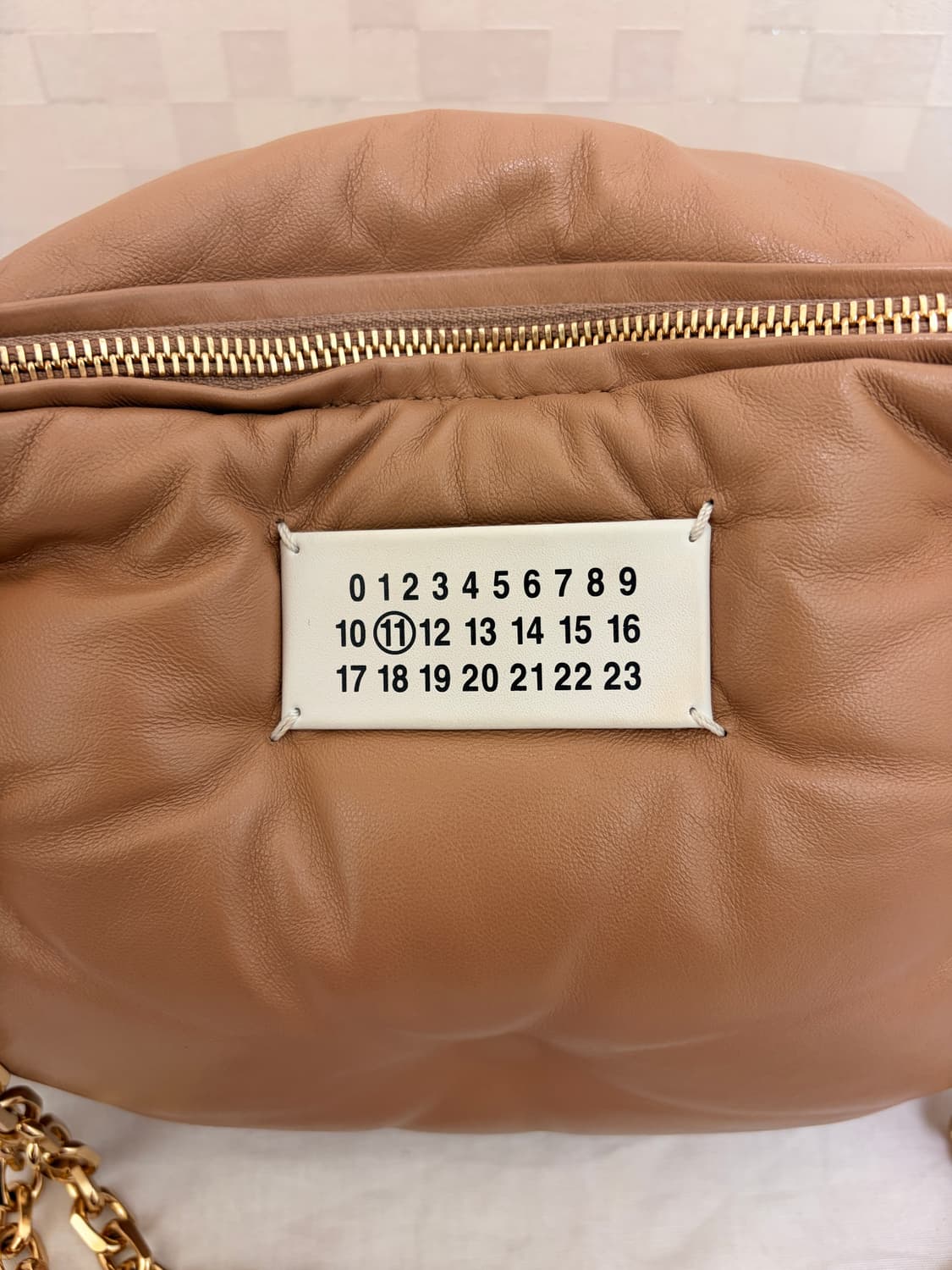 메종마르지엘라 글램 슬램 숄더백 베이지 상품이미지4