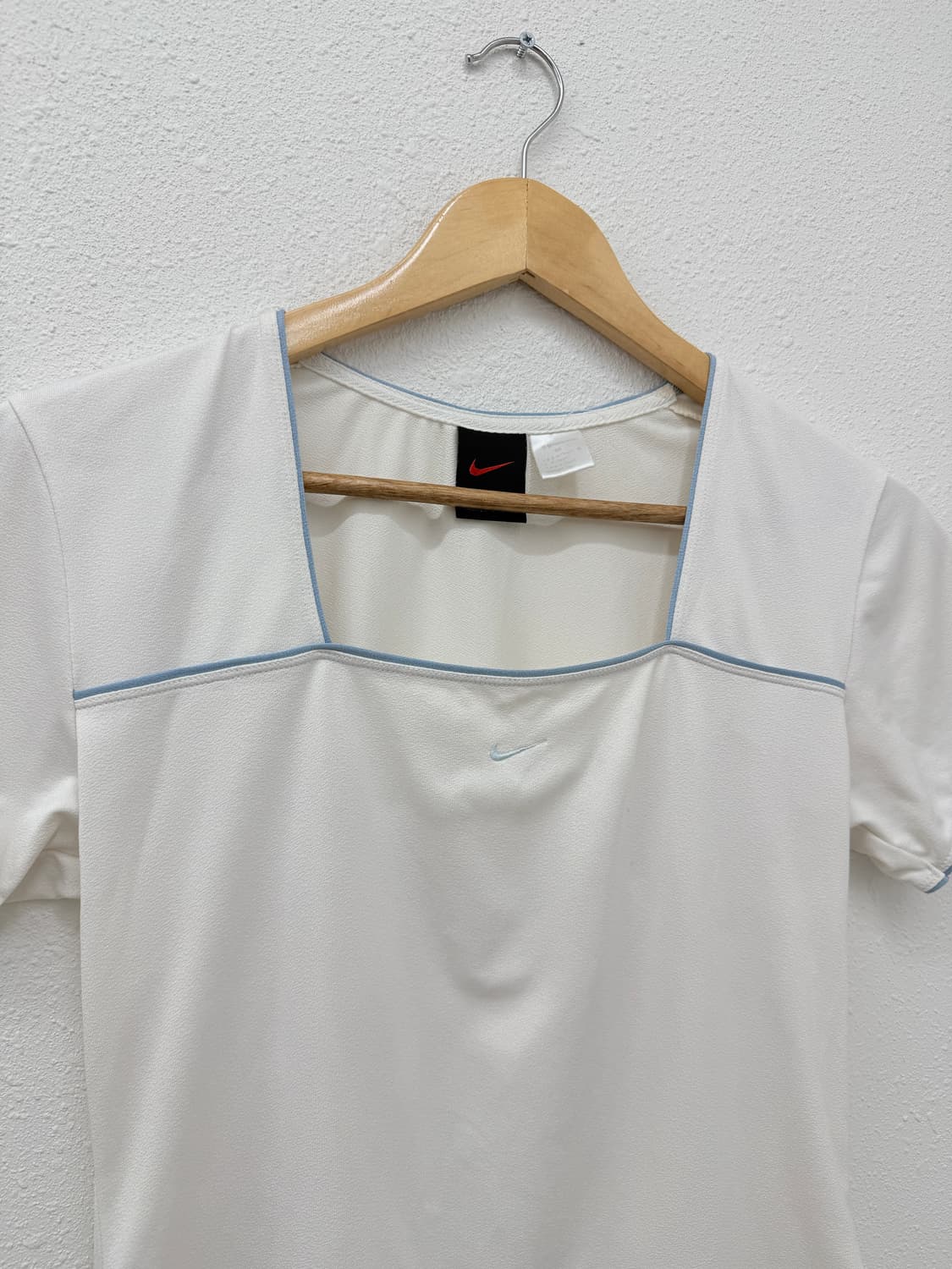 빈티지 나이키 스카이 스퀘어넥 반팔티 상품이미지3