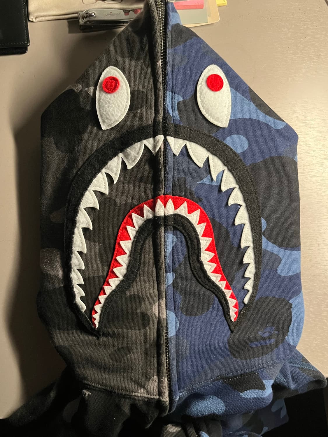 (판매)베이프 세퍼레이트 샤크후드-M 상품이미지2