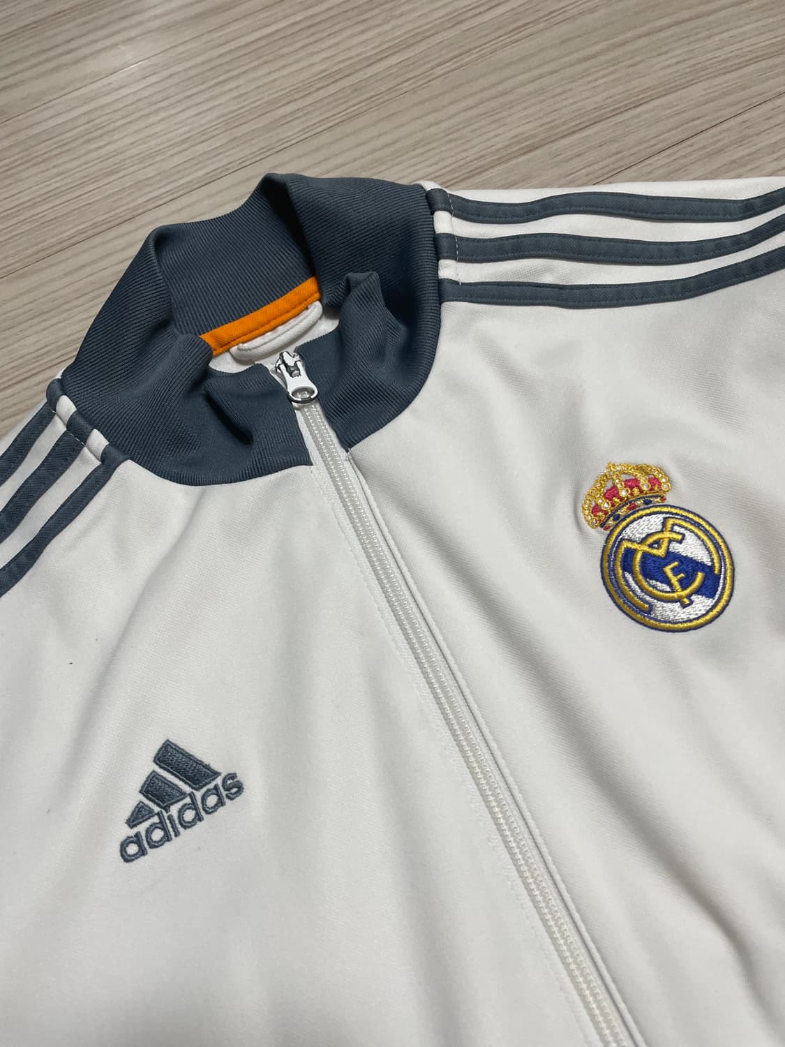 대장급 아디다스 레알마드리드 흰회 져지 상품이미지2