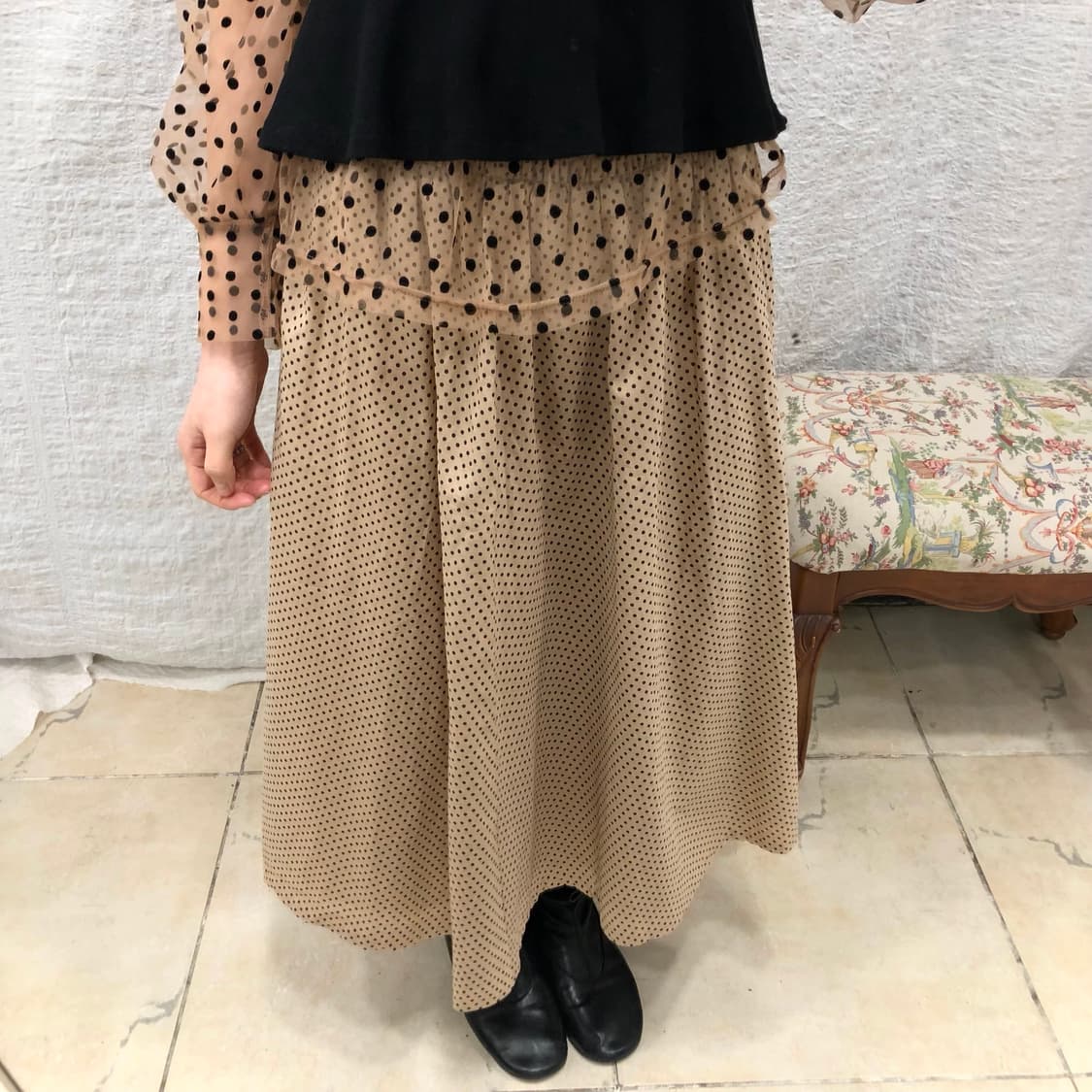 Polka beige banding skirt 상품이미지1