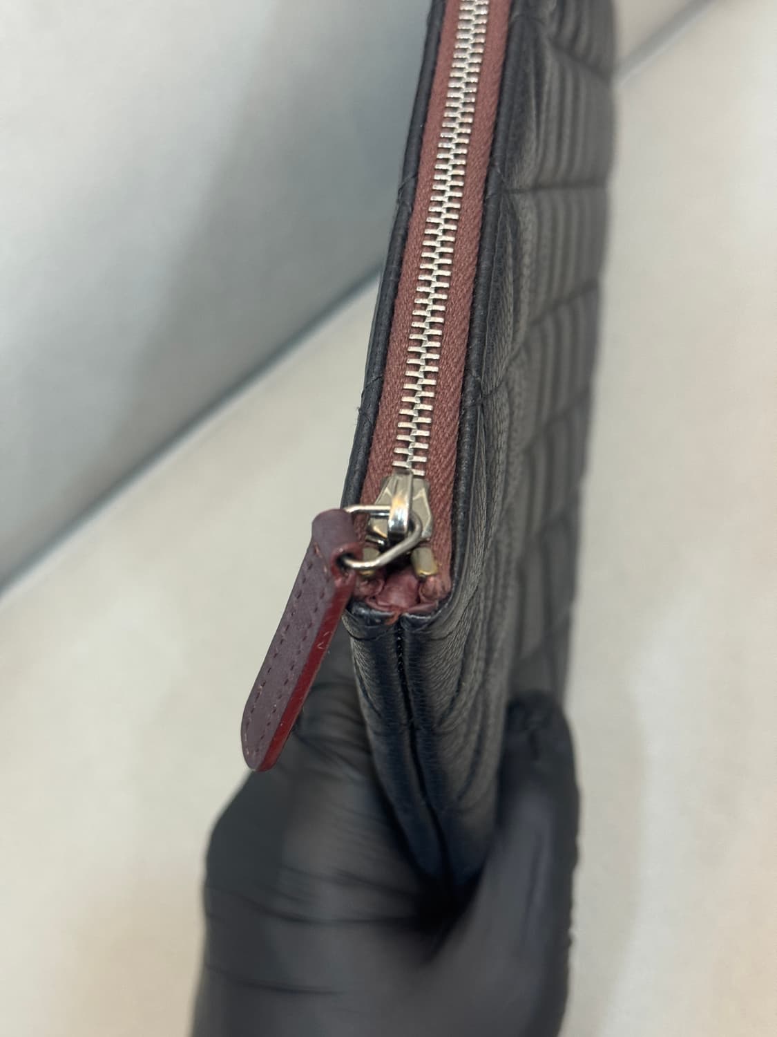 샤넬 캐비어 뉴미듐 클러치  상품이미지4