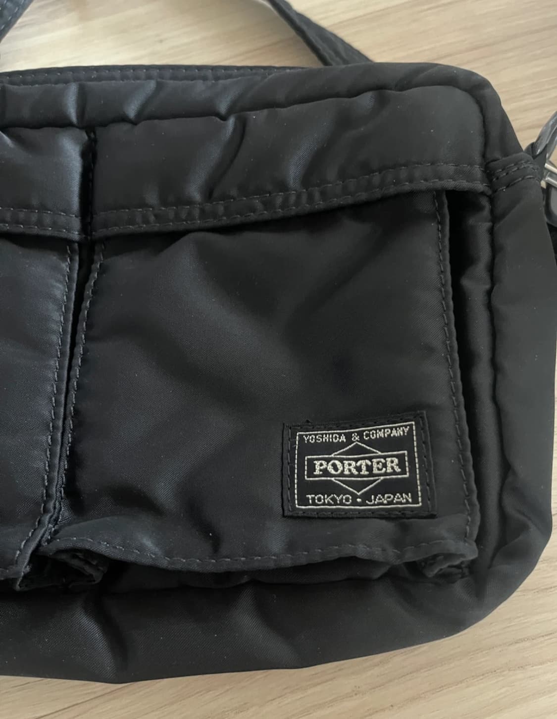 요시다 포터 탱커 xs TANKER SLING BAG 블랙 상품이미지2