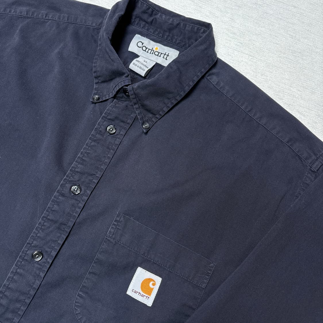 칼하트 네이비셔츠 상품이미지3