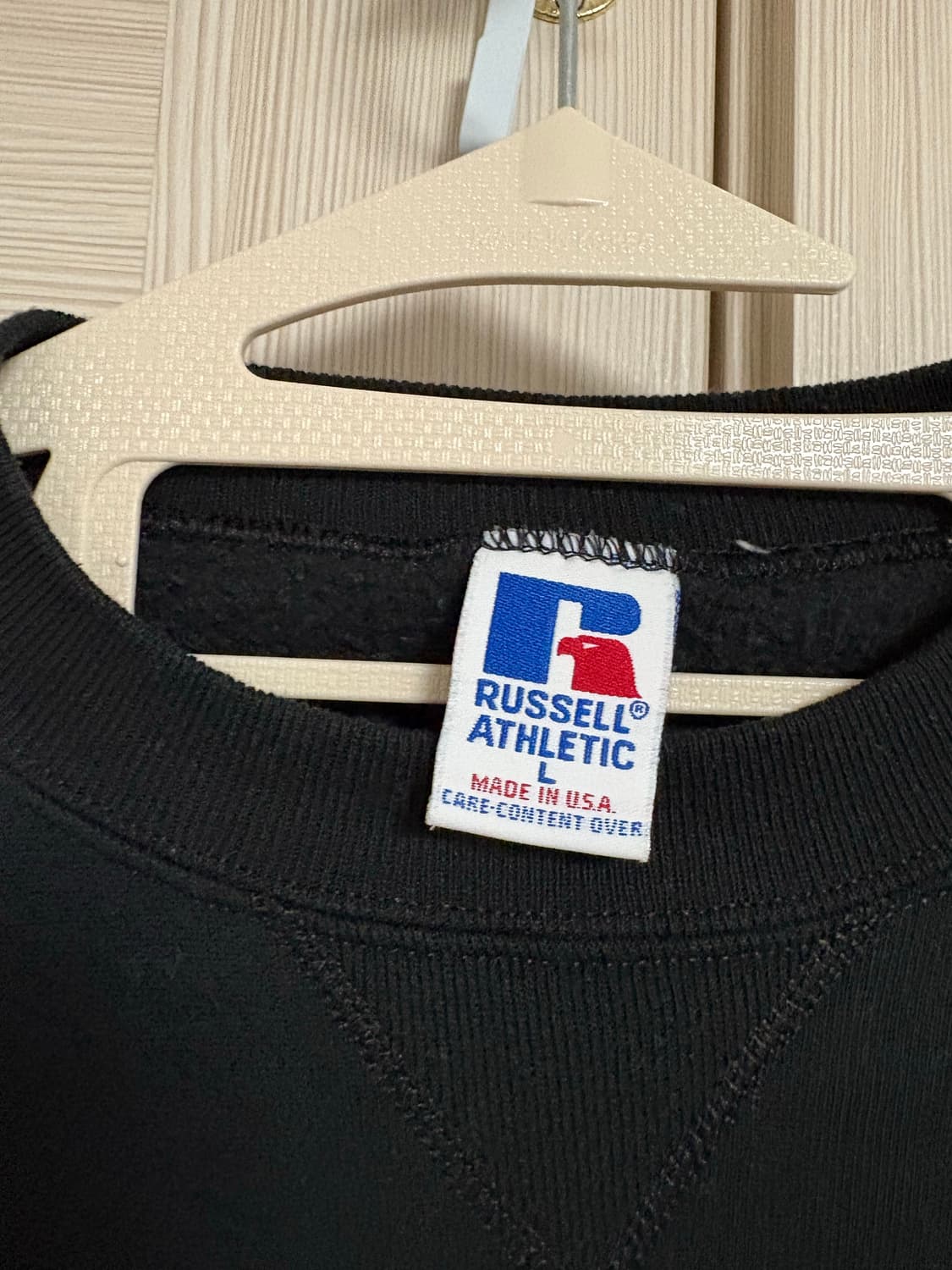 러셀 빈티지 스웻 블랙 USA 상품이미지4