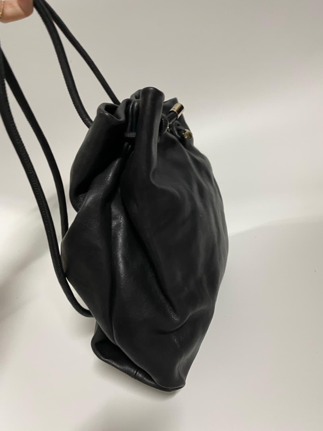 Vince 빈스 백팩 가죽 가방 상품이미지2