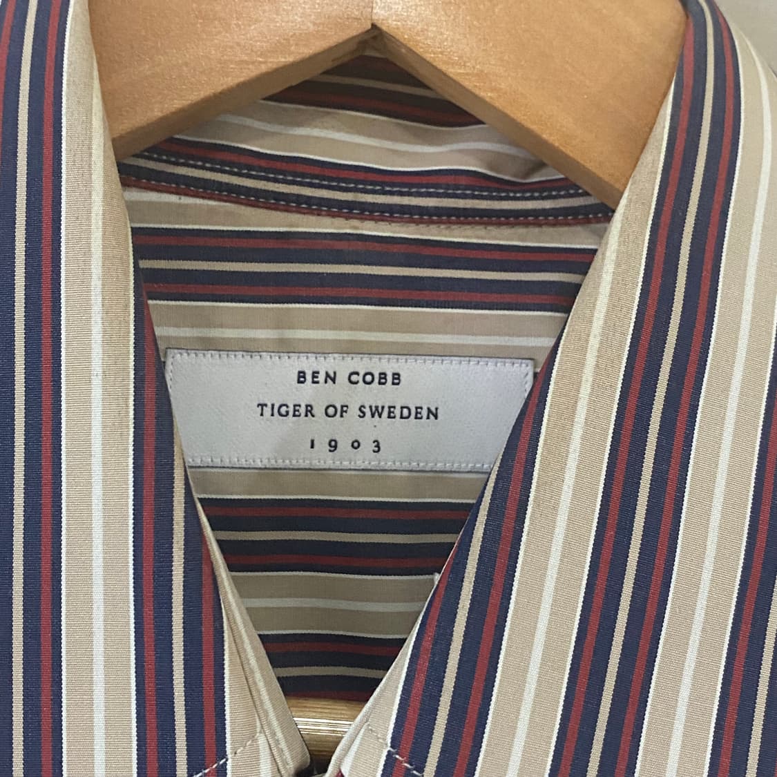 벤콥x타이거오브스웨덴 스트라이프 셔츠 상품이미지3