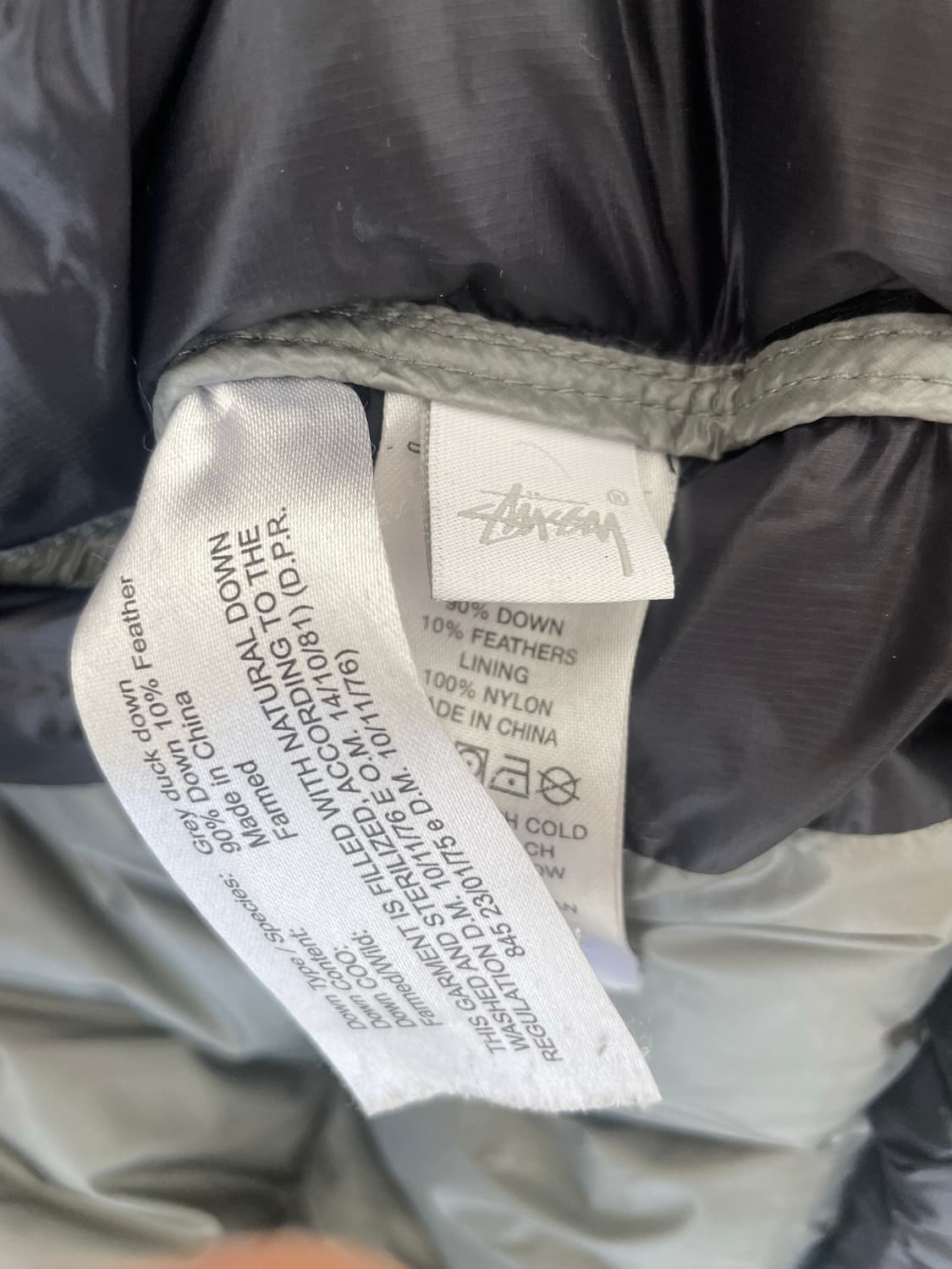 스투시 다운 파카 마이크로 립스탑 팬텀 블랙 상품이미지4