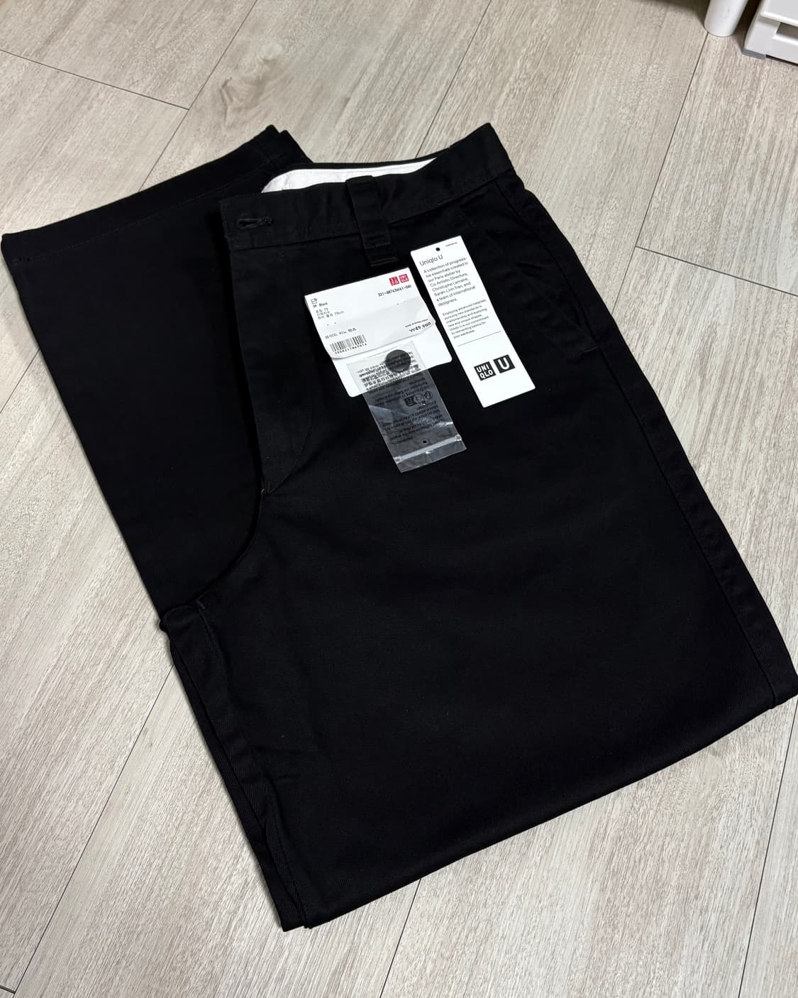 [79]유니클로U 와이드 치노 2장 일괄 상품이미지5