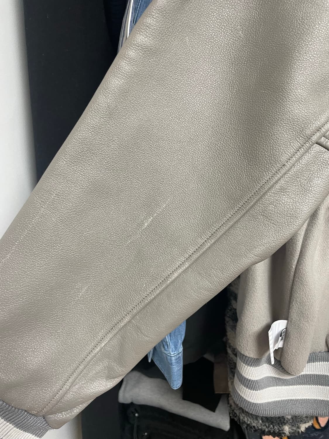 디스이즈네버댓 바시티자켓(L) 상품이미지2