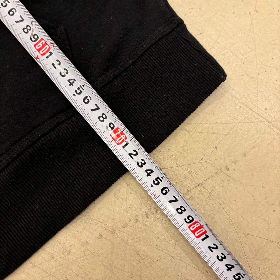 챔피온 블랙 스몰로고 후드티 상품이미지4