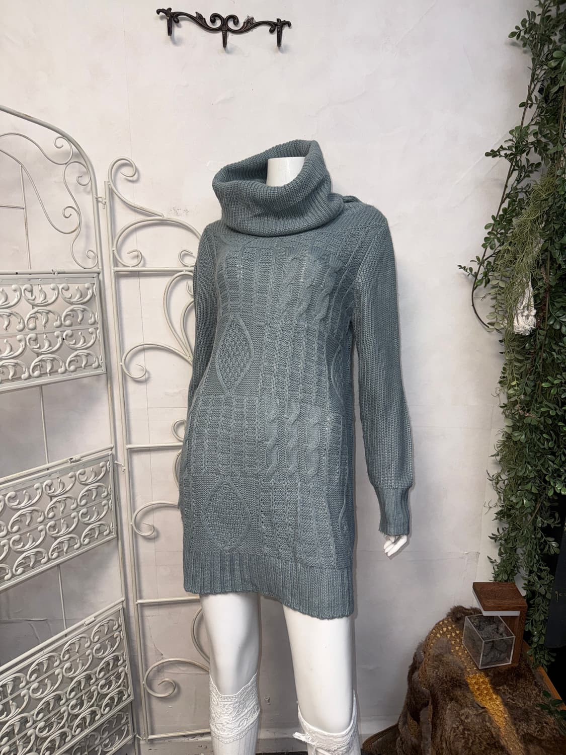 Mute blue high neck waffle twist knit op 상품이미지1