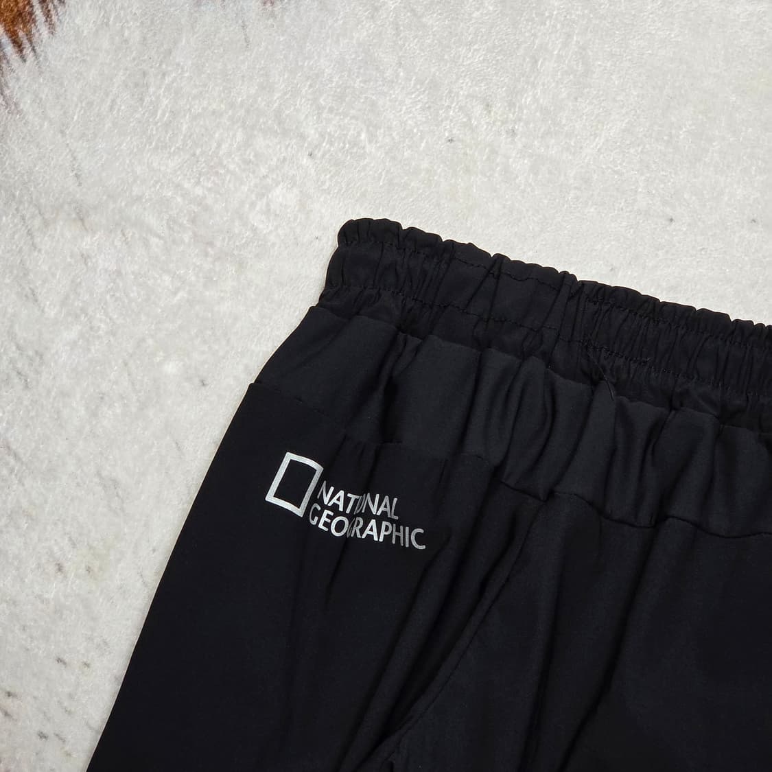 내셔널지오그래픽 블랙 트랙팬츠 상품이미지5