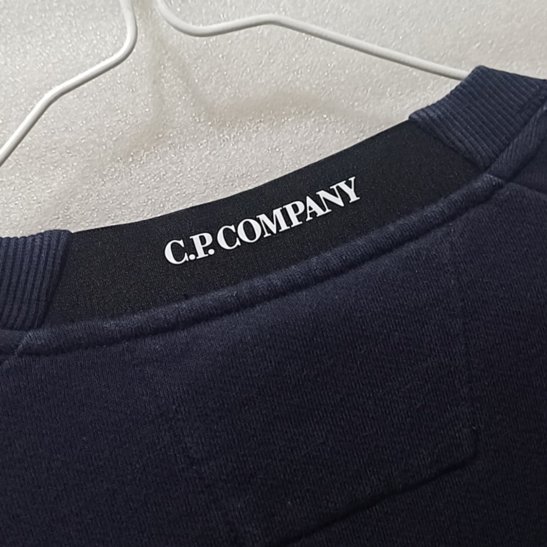 정품 CP 컴퍼니 렌즈 맨투맨 라운드 티 남성 M 봄 가을 사랑봉봉 상품이미지6