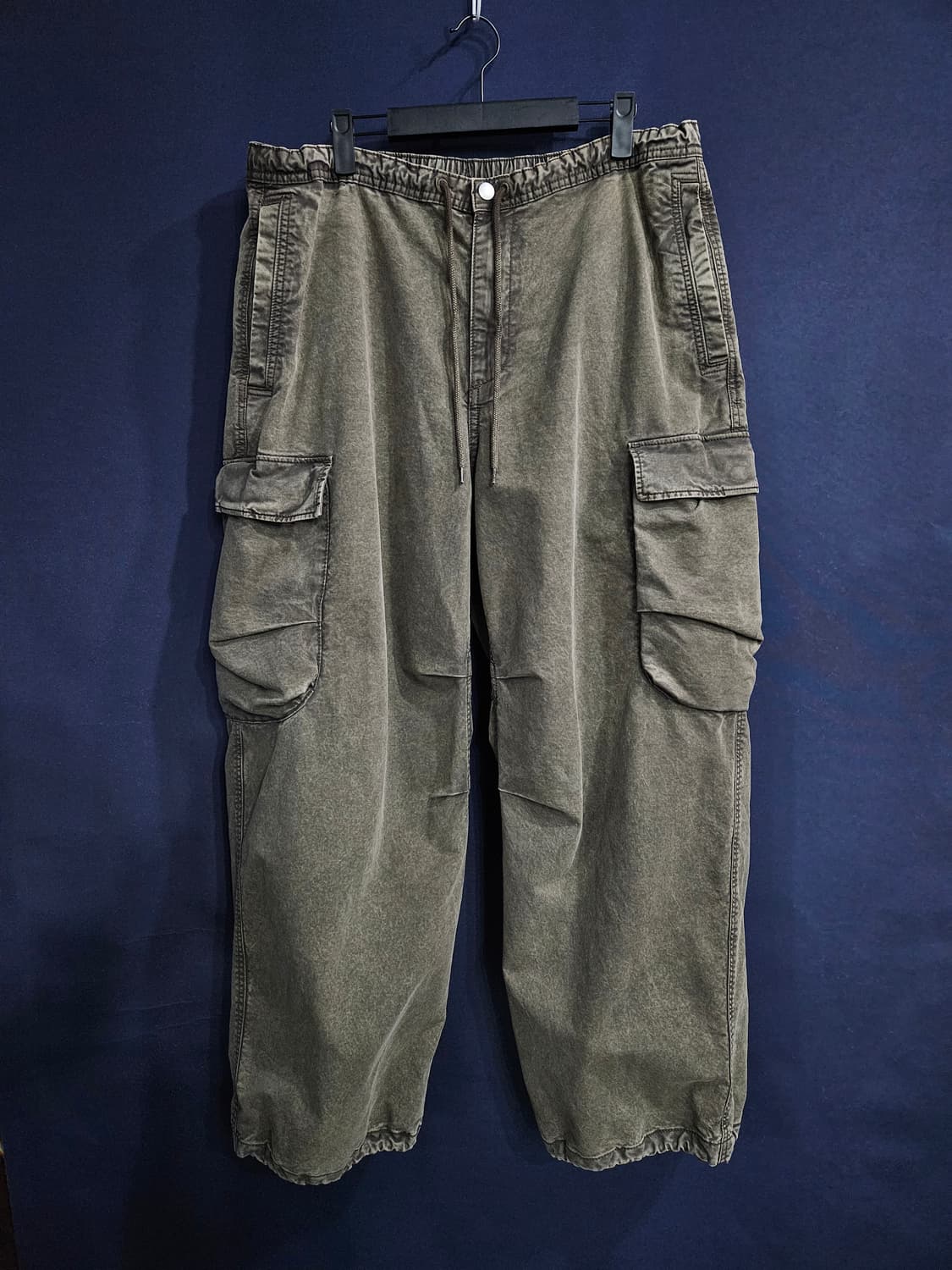 H&M 에이치앤엠 멜란지 카키 남성 허리 36 카고팬츠  상품이미지1