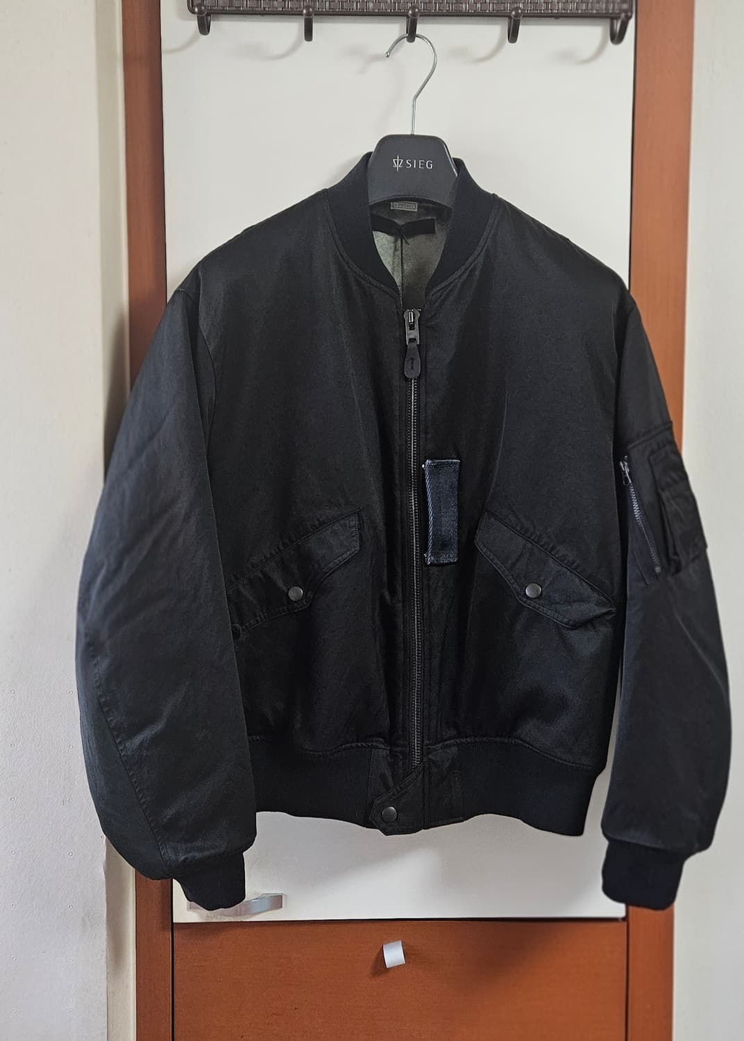 [2, 새상품] 26SS 아프레쎄 실크 L-2B 플라이트 자켓 팝니다 상품이미지2