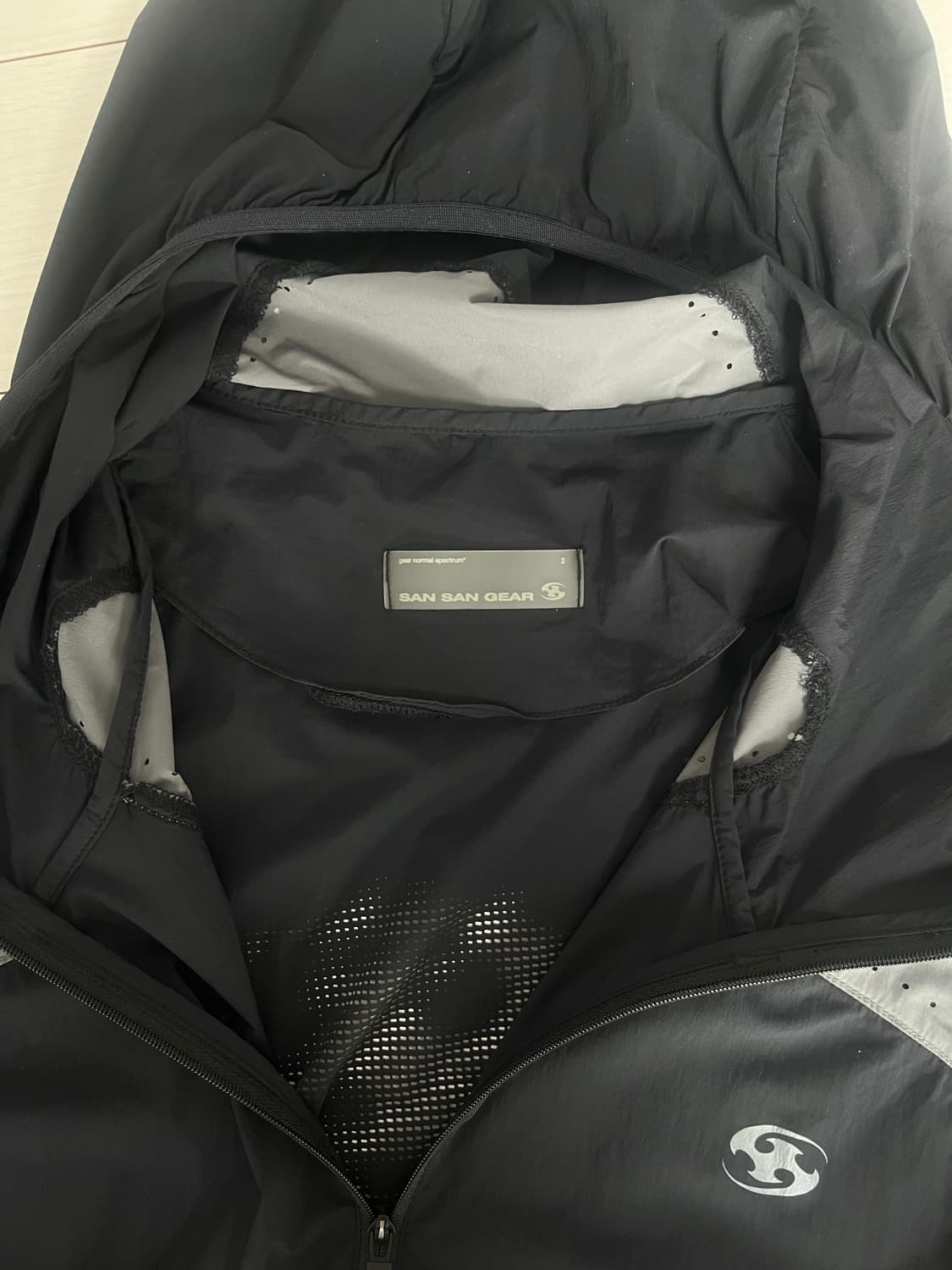 산산기어 러닝자켓 블랙 2사이즈 상품이미지5