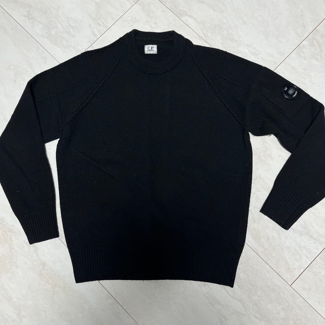 CP컴퍼니 울 렌즈 니트 블랙 50사이즈 상품이미지1