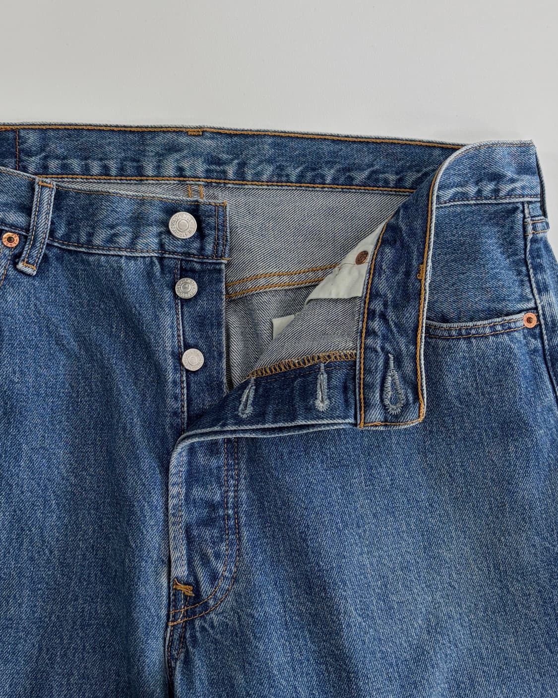 [35인치]리바이스 00s 클래식 501 데님 팬츠 상품이미지6