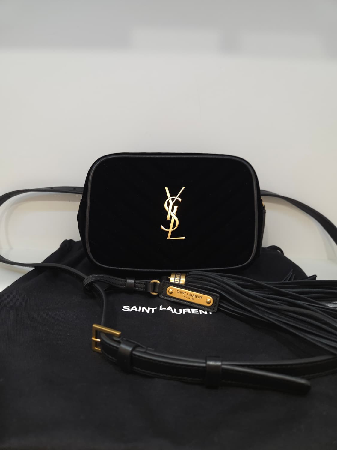 생로랑 벨벳 크로스 벨트백 (수수료X) 상품이미지1