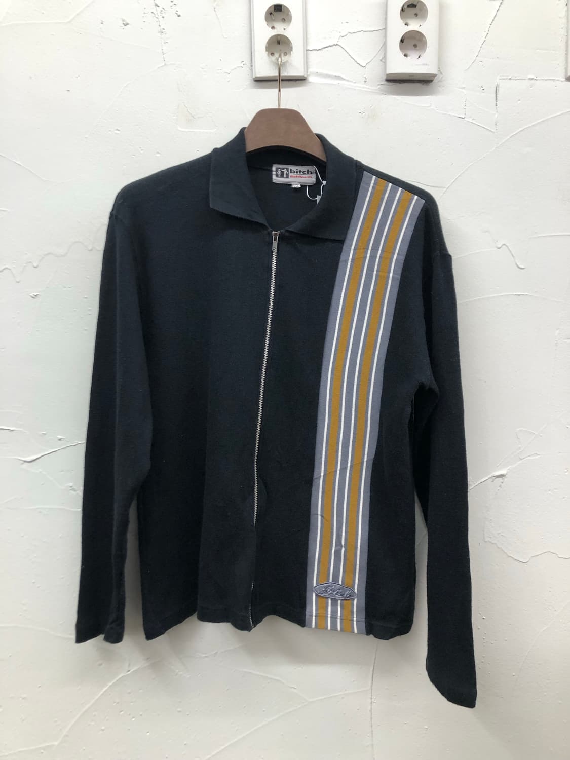 90s bitch skateboards 집업 상품이미지1