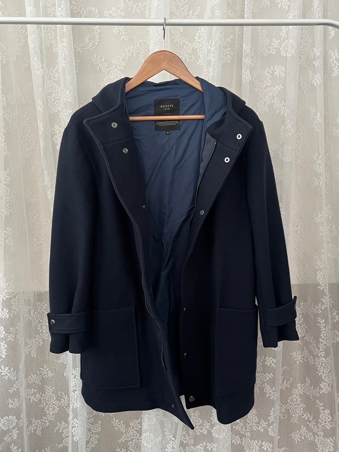 95) 헤지스 HAZZYS 후드 코트 네이비 상품이미지4