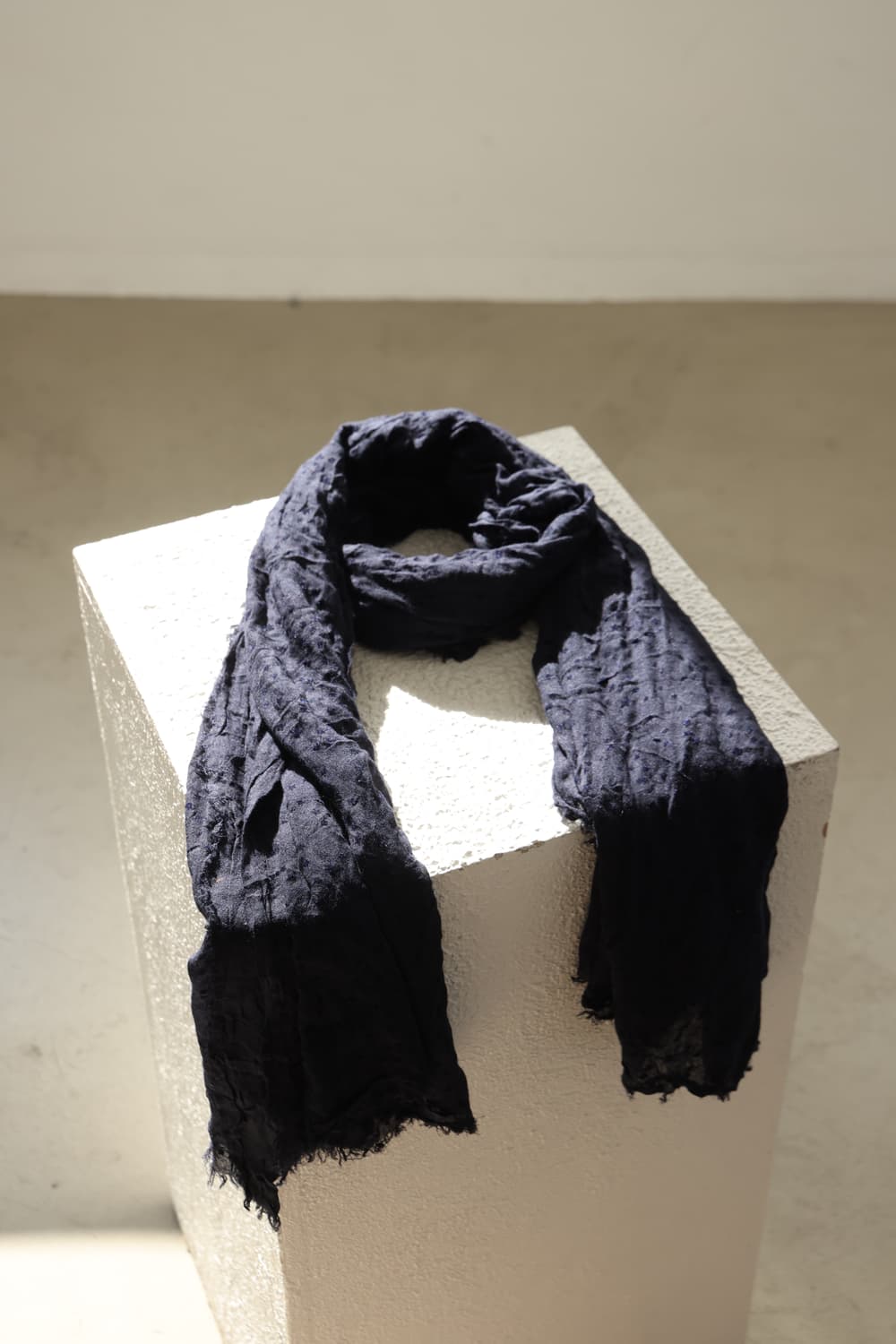 네이비 별 무늬 머플러 상품이미지1