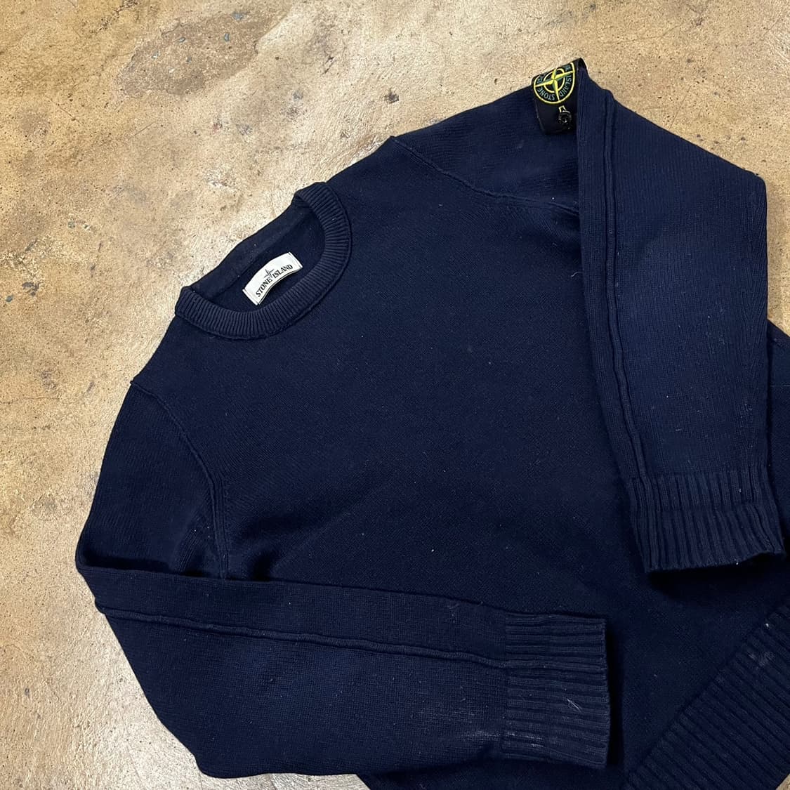 [정품/S] 스톤아일랜드 네이비 니트 스웨터 b17 상품이미지1