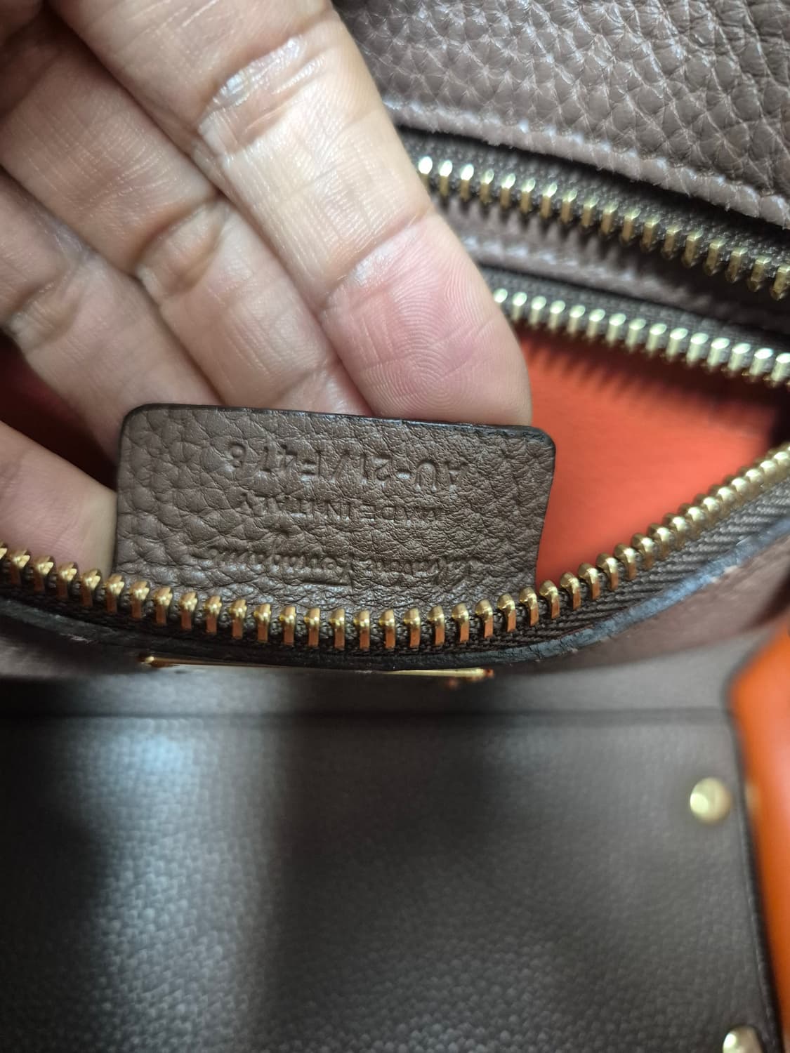 (정품) 살바토레 페라가모 카프스킨 에이미 미니 토드백 크로스백 상품이미지7