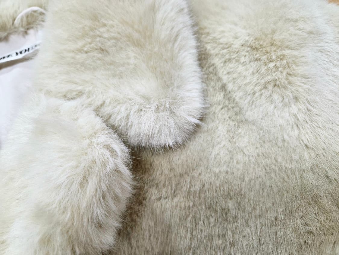 러브유쏘머치(LOVE YOU SO MUCH) 에코퍼 블루종자켓 새상품  상품이미지8