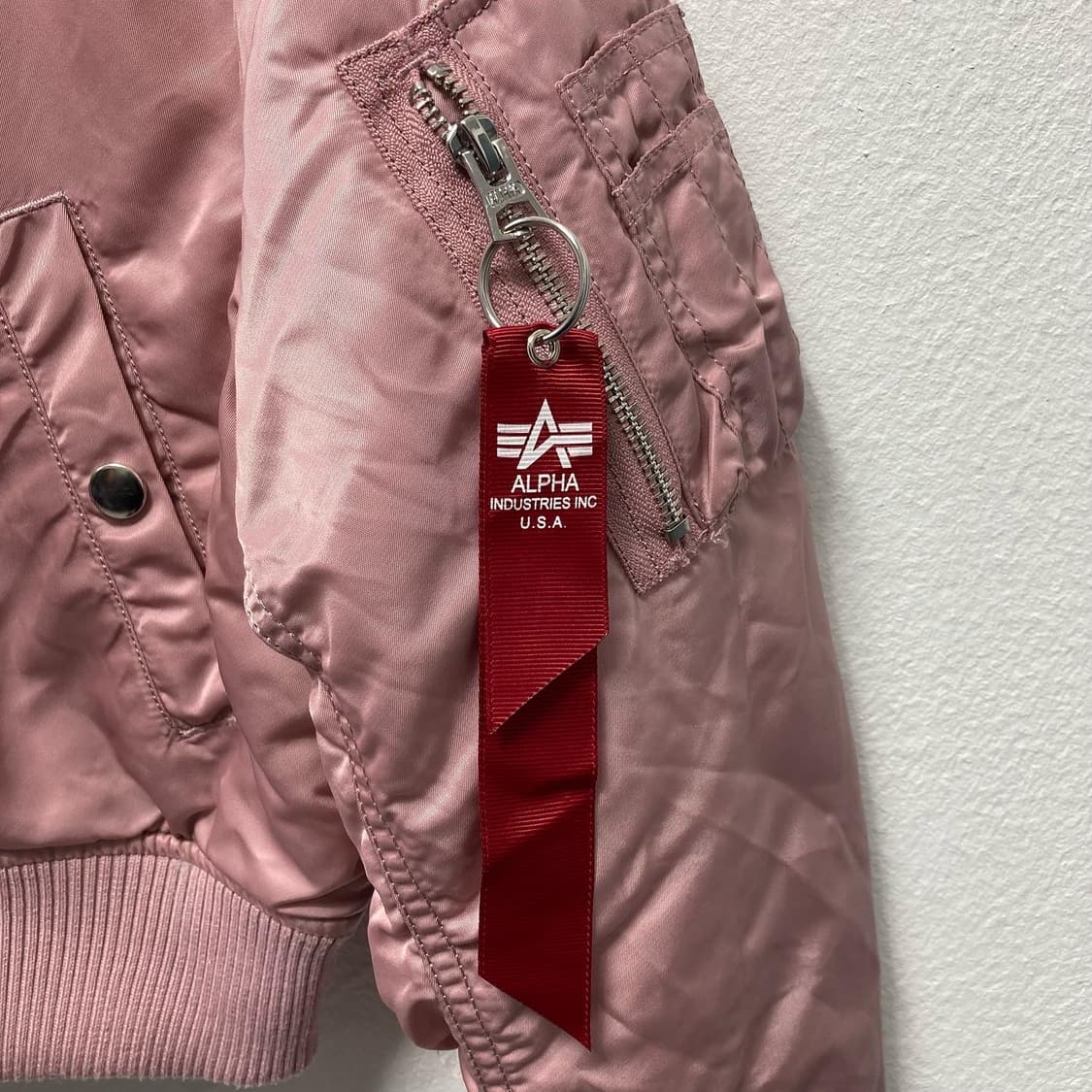 알파인더스트리 걸리쉬 크롭 MA-1 상품이미지3