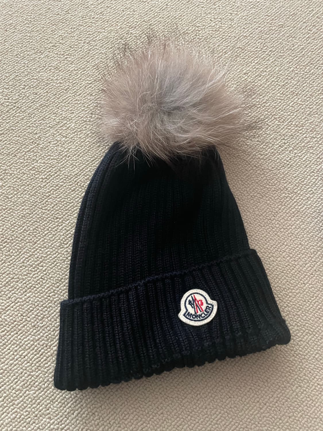 몽클레어 폭스퍼 폼폼 울비니 상품이미지1