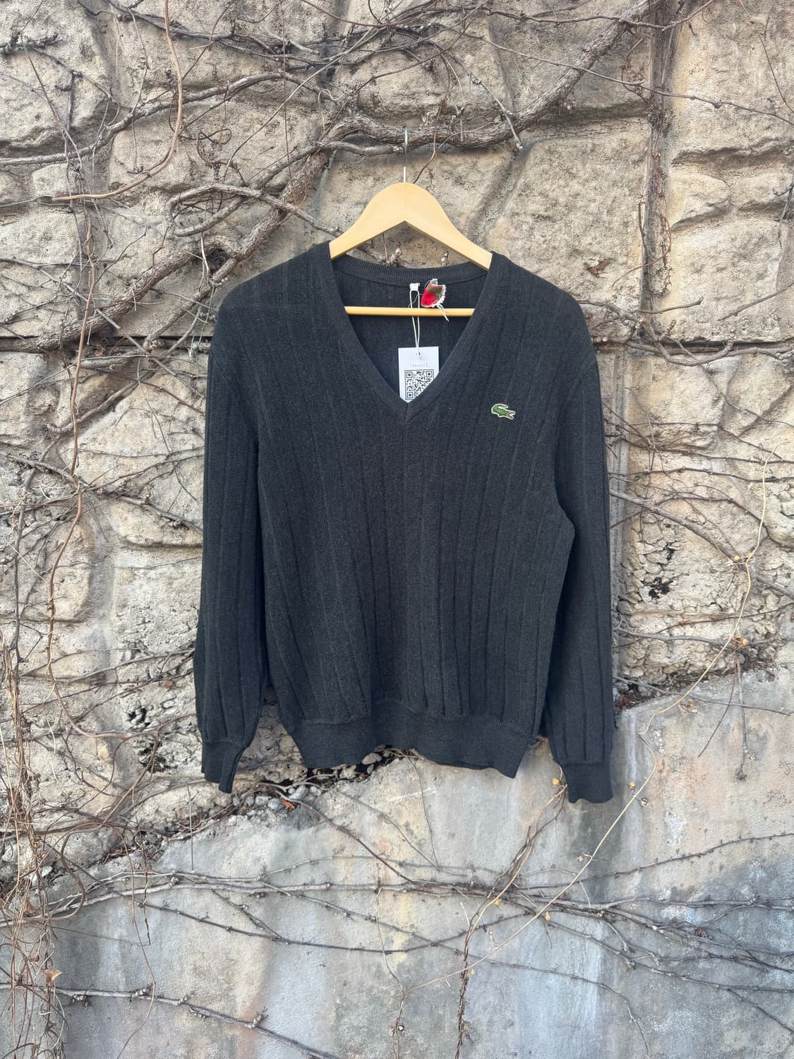 70s 라코스테 made in france 빈티지 브이넥 니트 상품이미지1