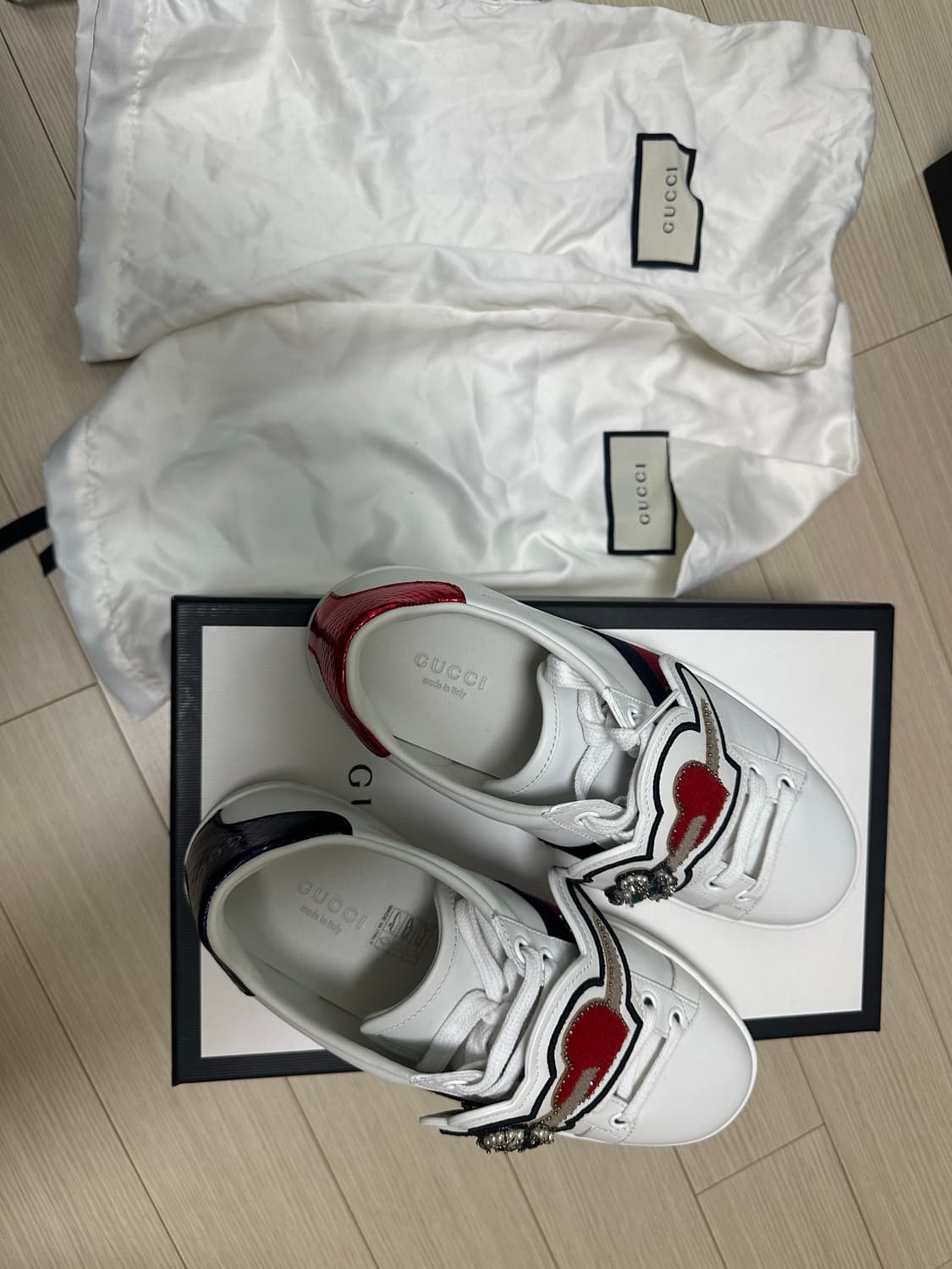 구찌스니커즈 상품이미지1