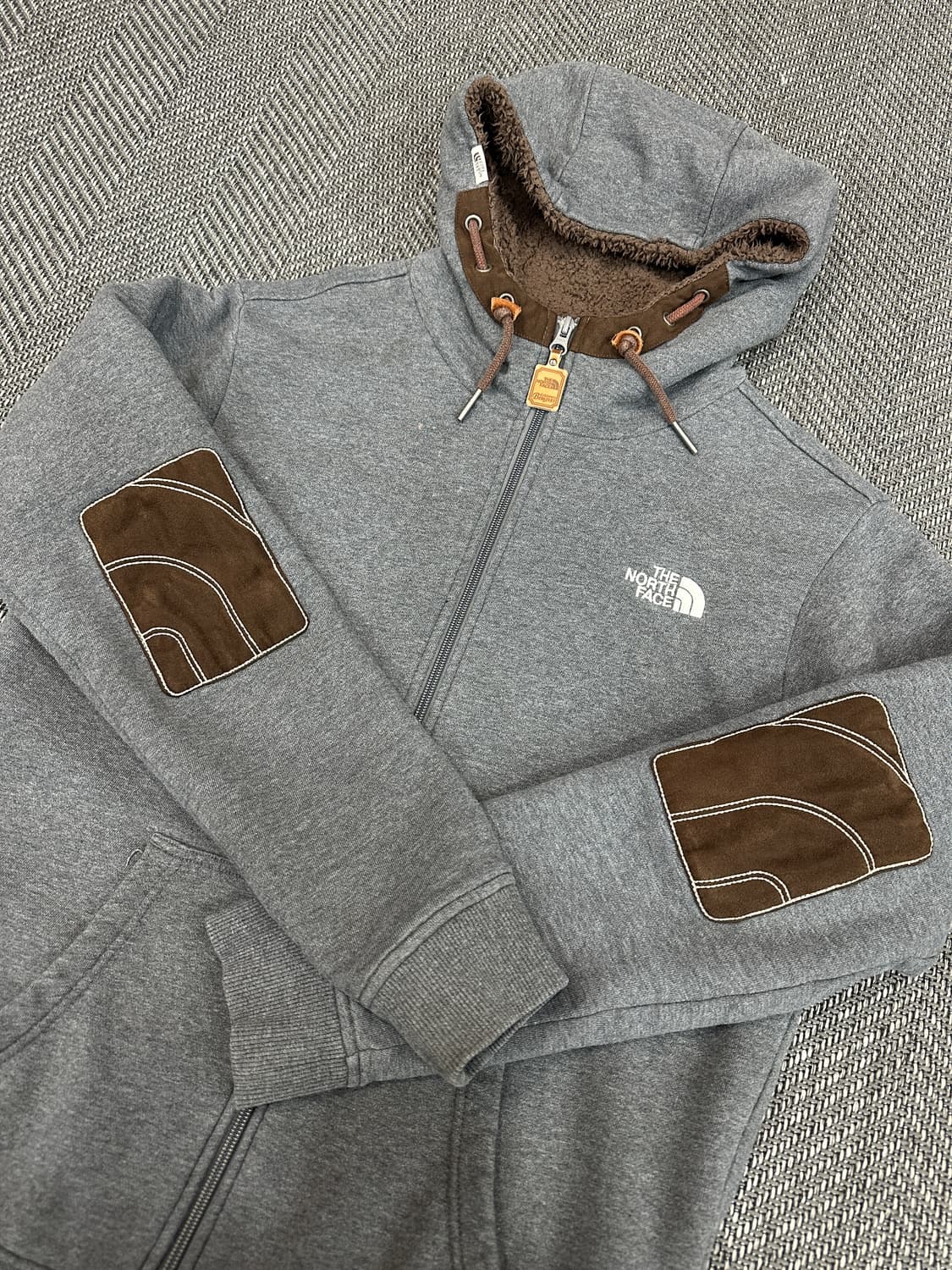 노스페이스 보아털 후드집업 상품이미지2