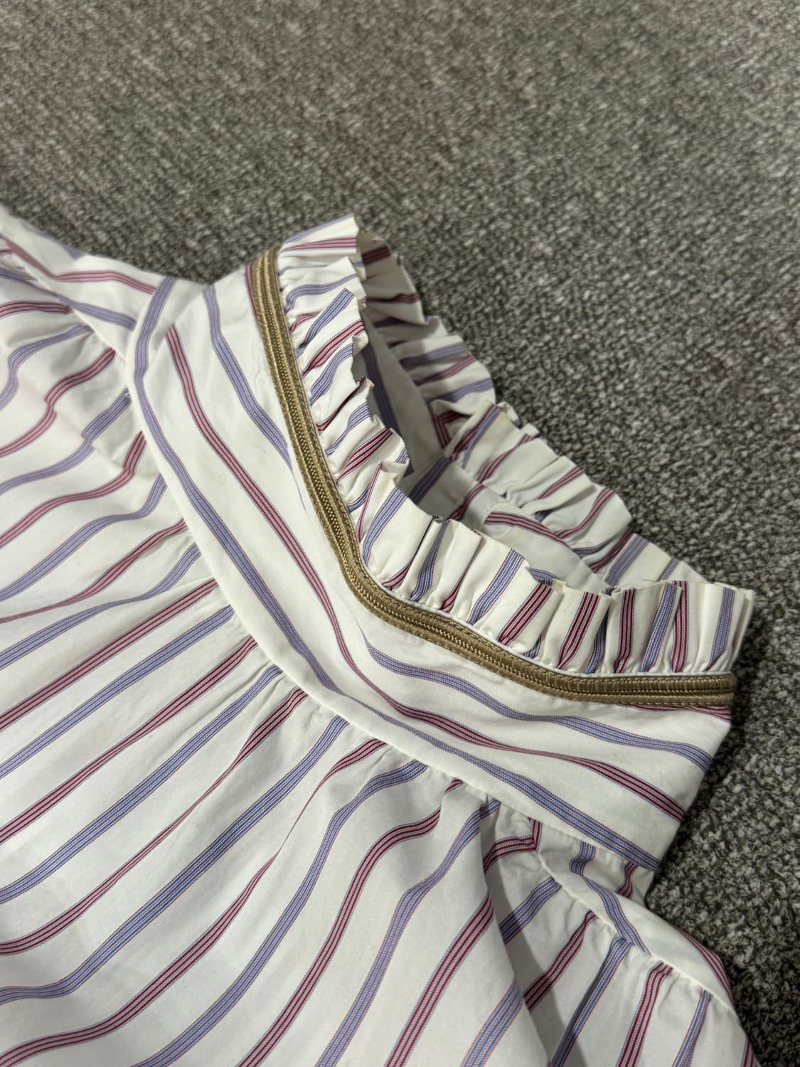 구찌 러플 스트라이프 셔츠 48 상품이미지3