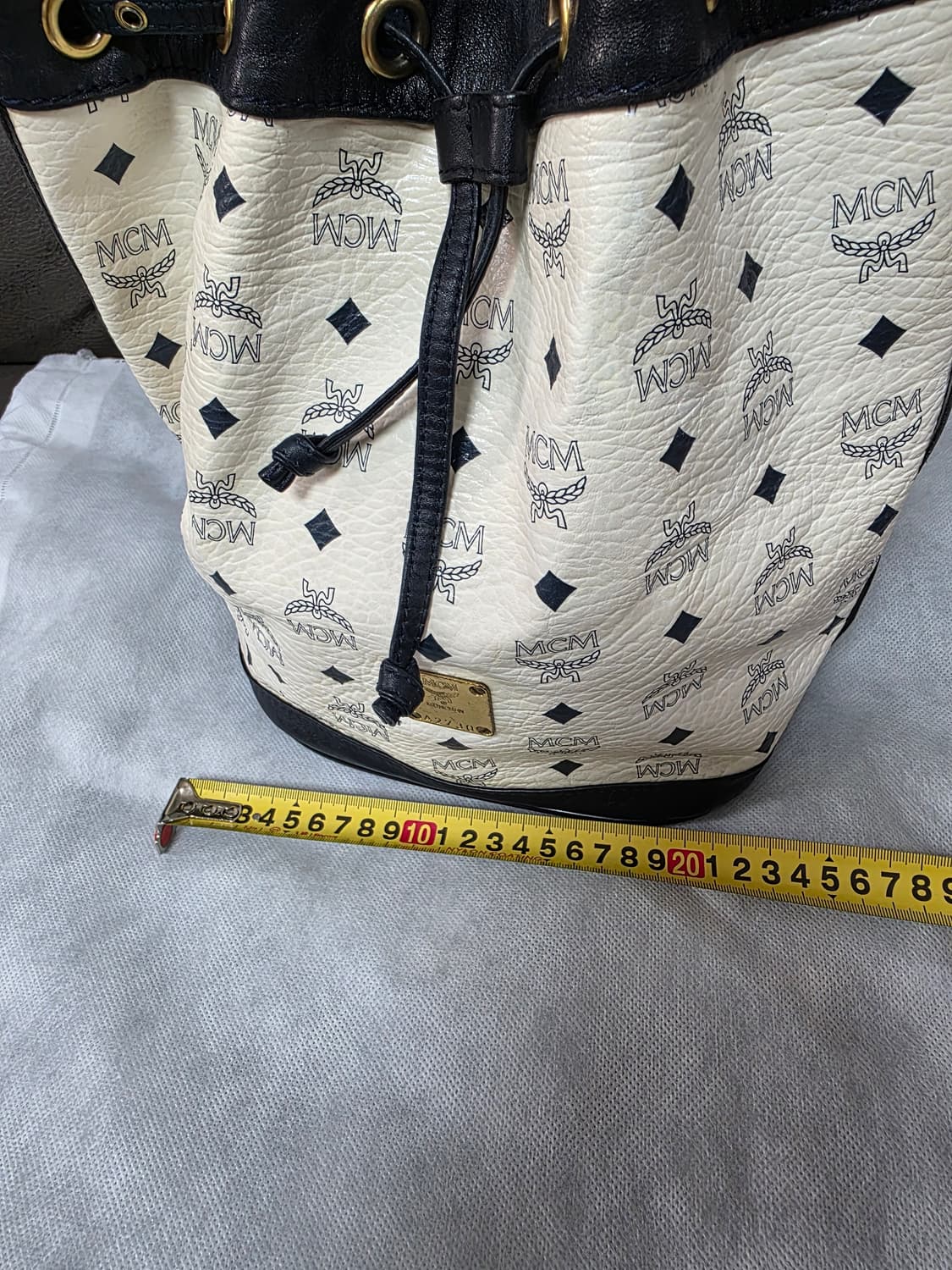 MCM 버킷백 판매합니다 상품이미지8
