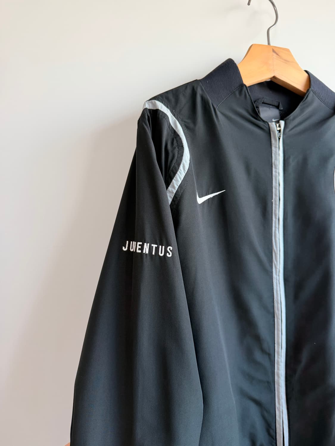 [판매] 나이키 x 유벤투스 빈티지 트레이닝 웜업 자켓 상품이미지2