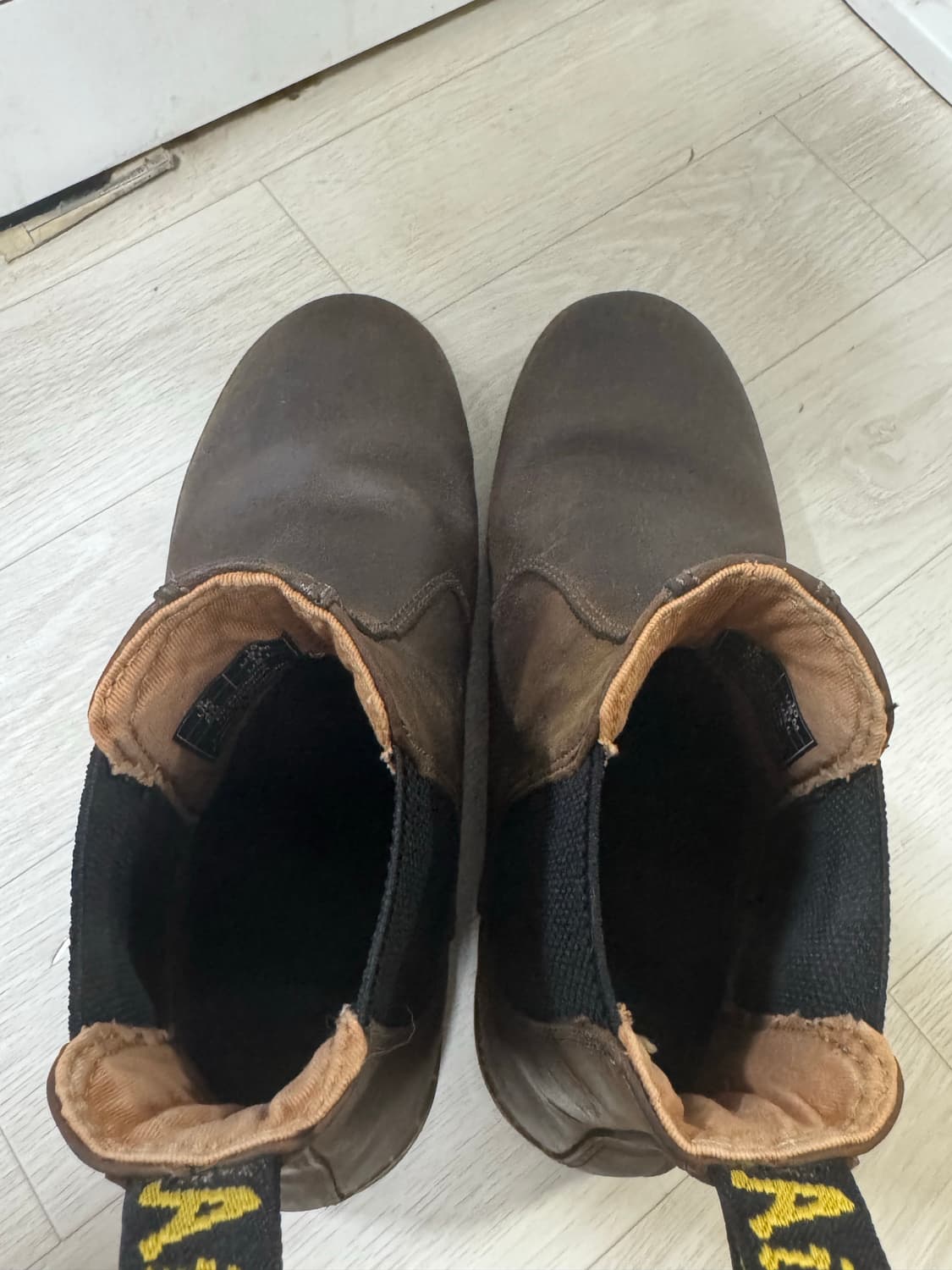 닥터마틴 하레마부츠 브라운 uk9 상품이미지6