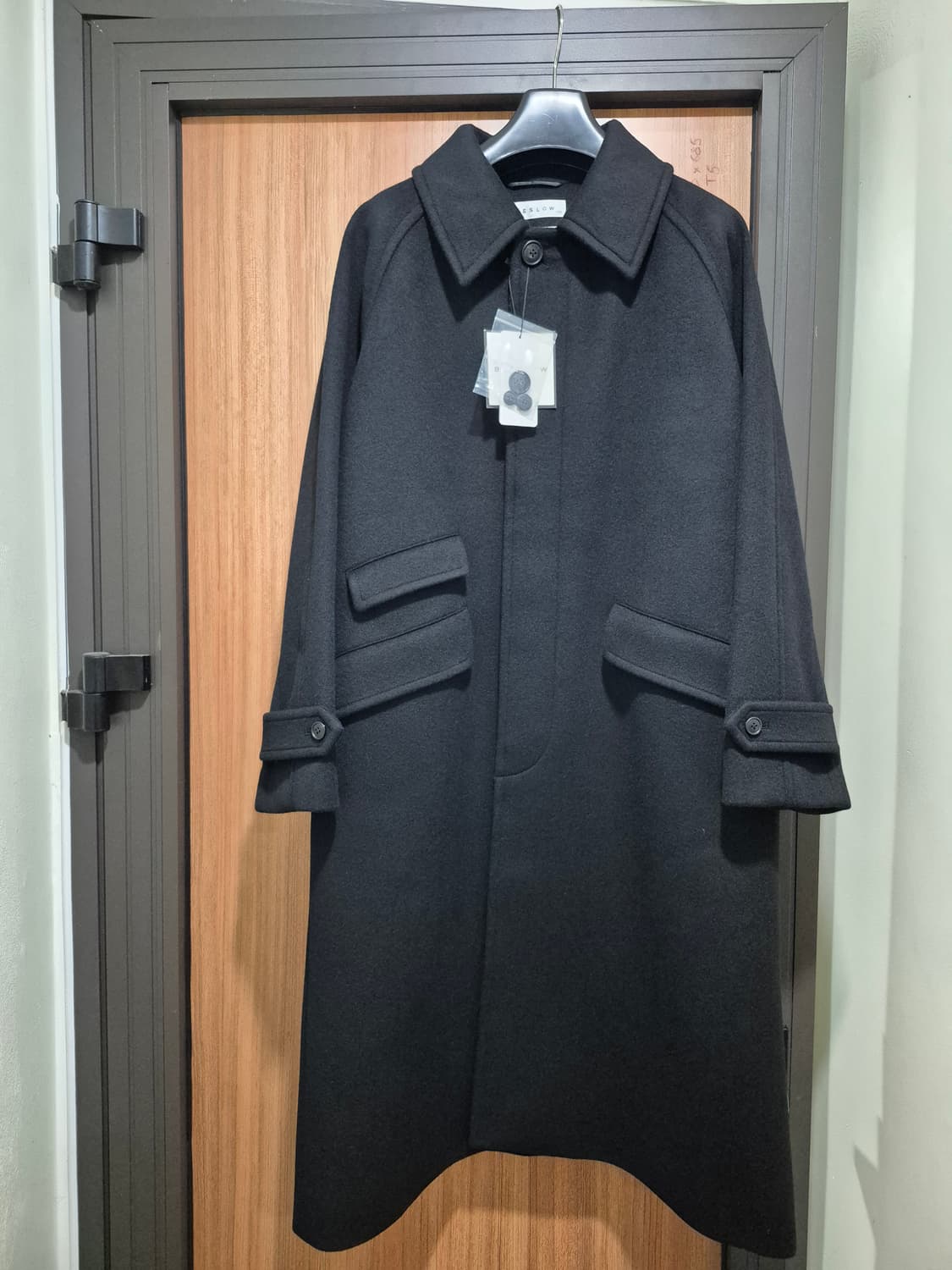 비슬로우 오버사이즈 캐시미어 발마칸코트 블랙 상품이미지3