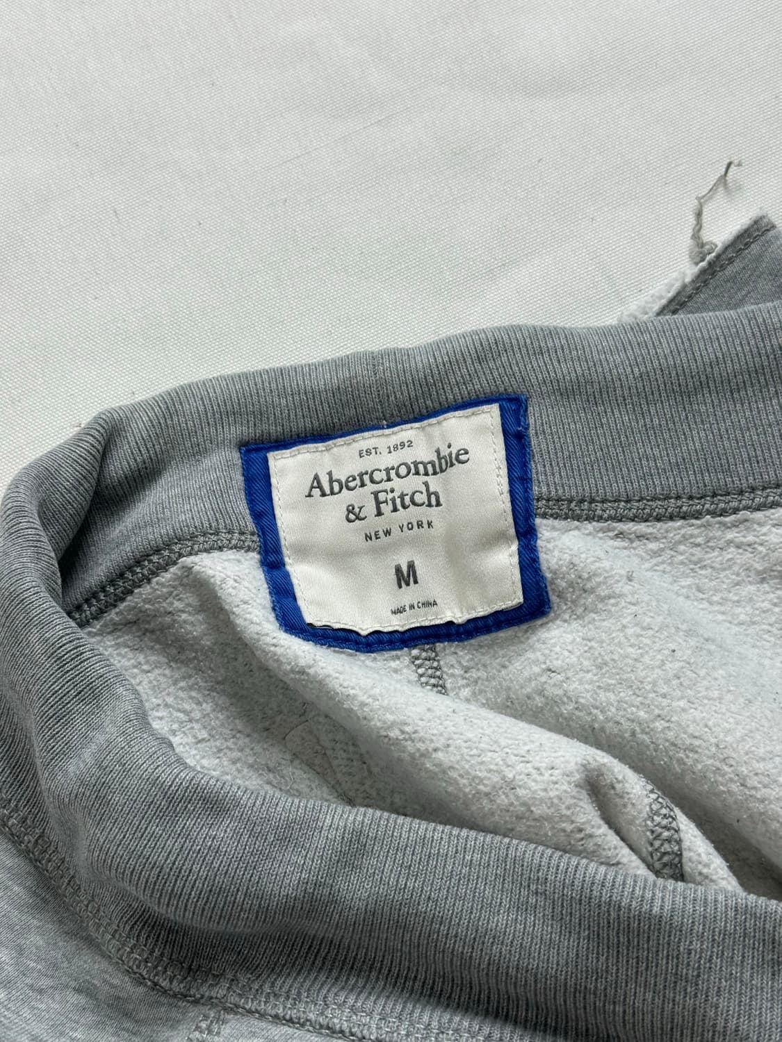 abercrombie 아베크롬비 빈티지 자수 스웻 반바지 상품이미지5