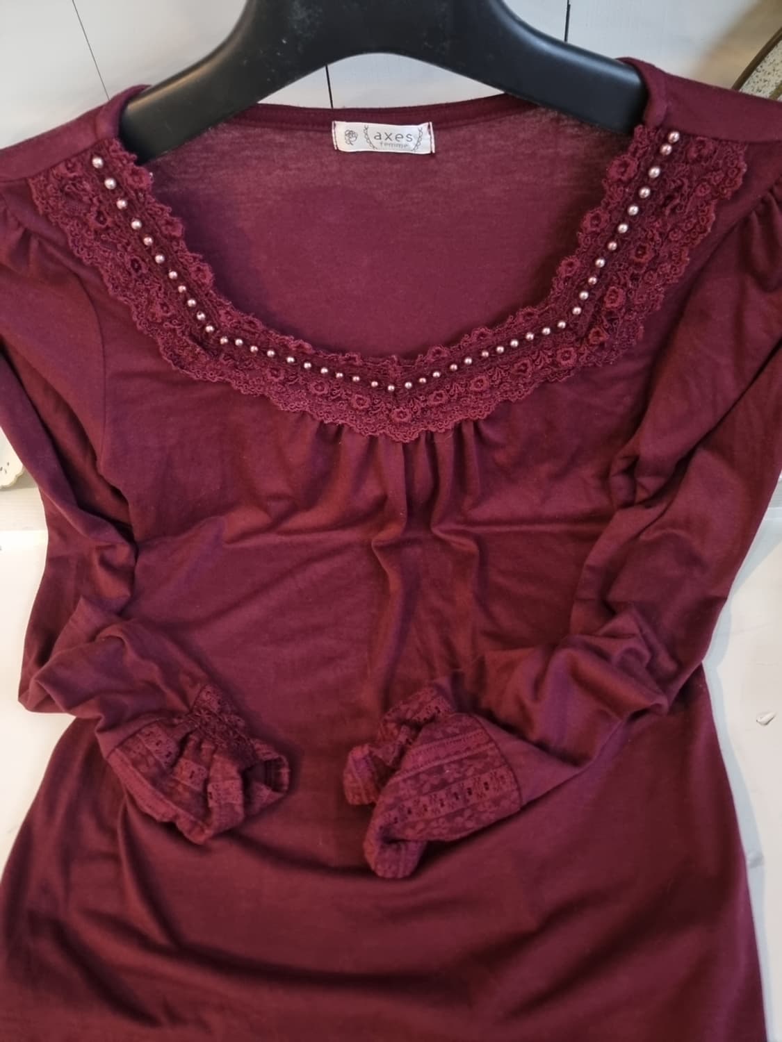 axes femme 진주 레이스 버건디 블라우스 상품이미지4