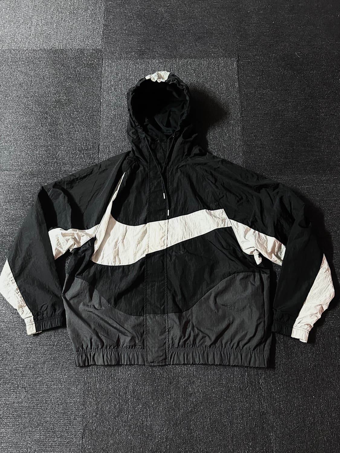 Nike Windrunner Trademark 빅 Swoosh 자켓 상품이미지1