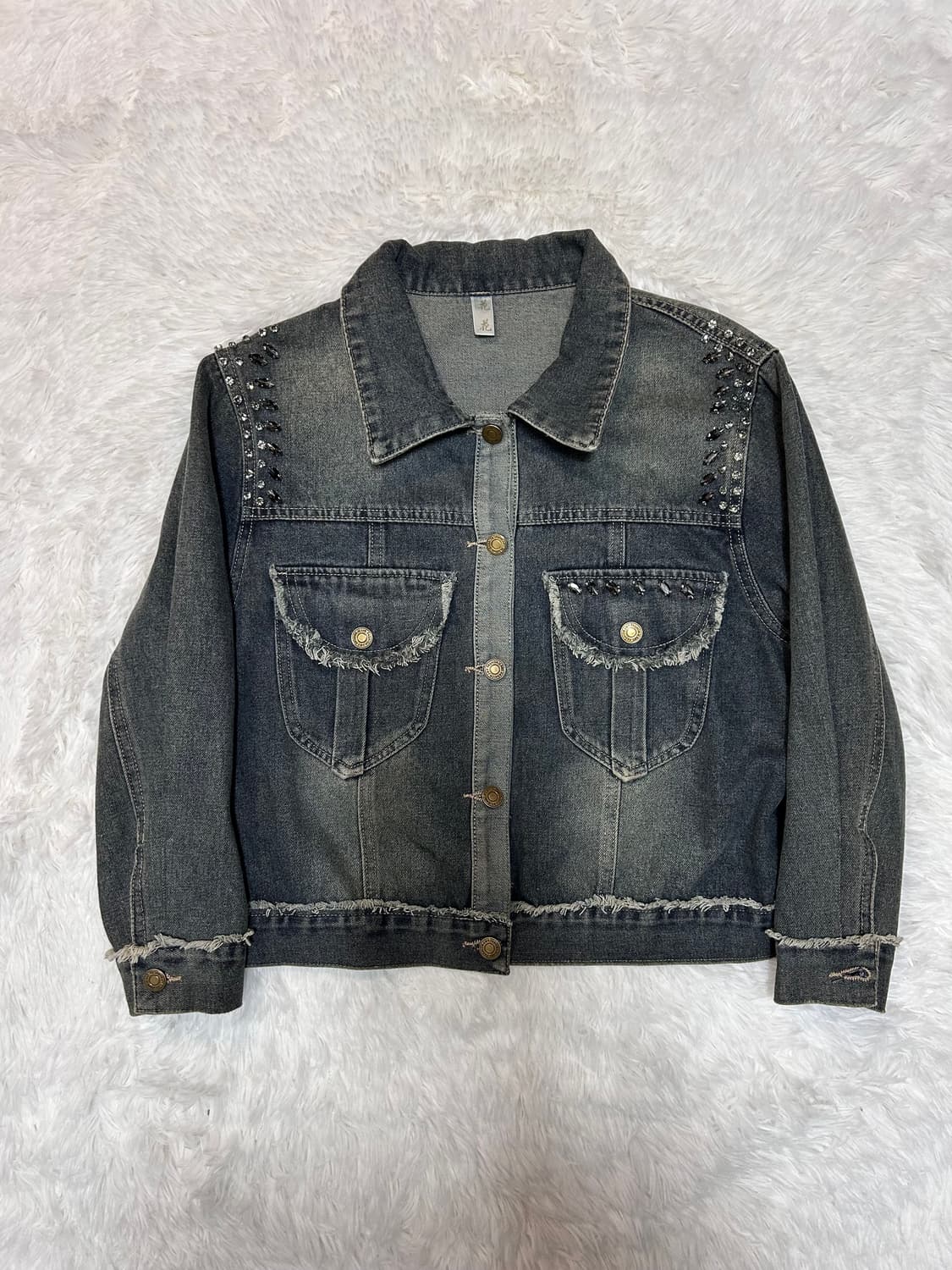 cubic detailed denim jacket 상품이미지1
