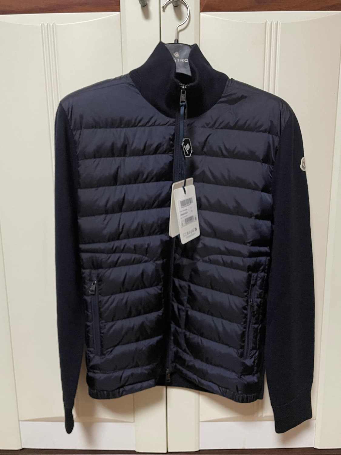 몽클레르 패딩 집업 가디건 네이비 블루 - 25FW 상품이미지1