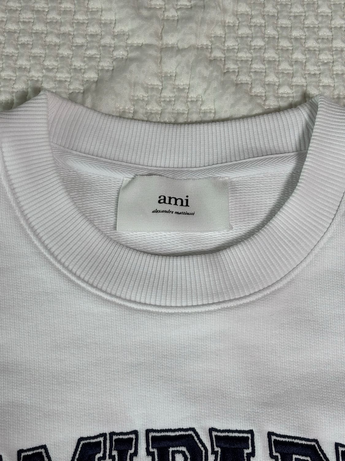 (L) 아미 레터링 맨투맨 상품이미지4