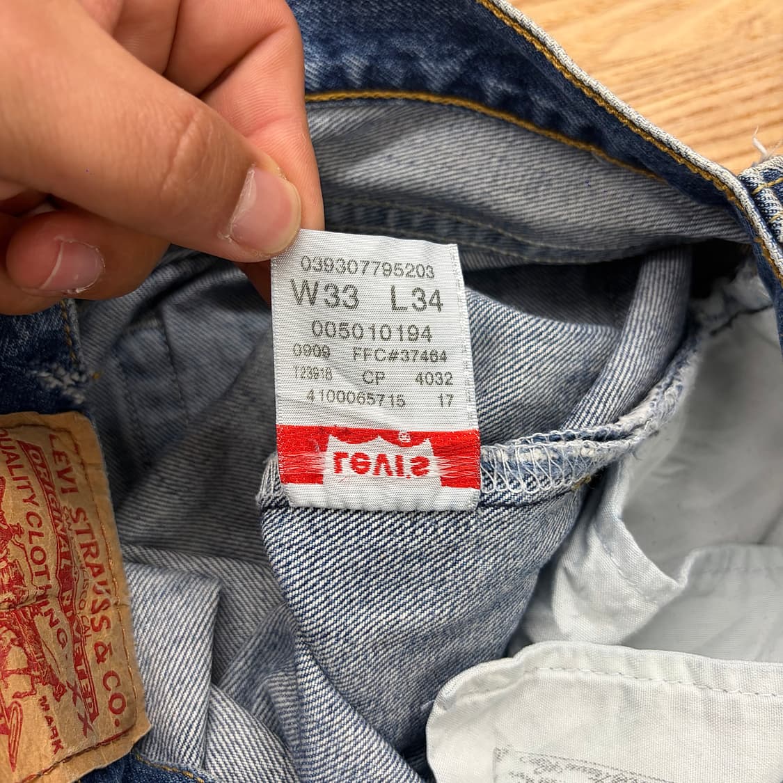 00s 리바이스 501 데님 (32) 상품이미지8